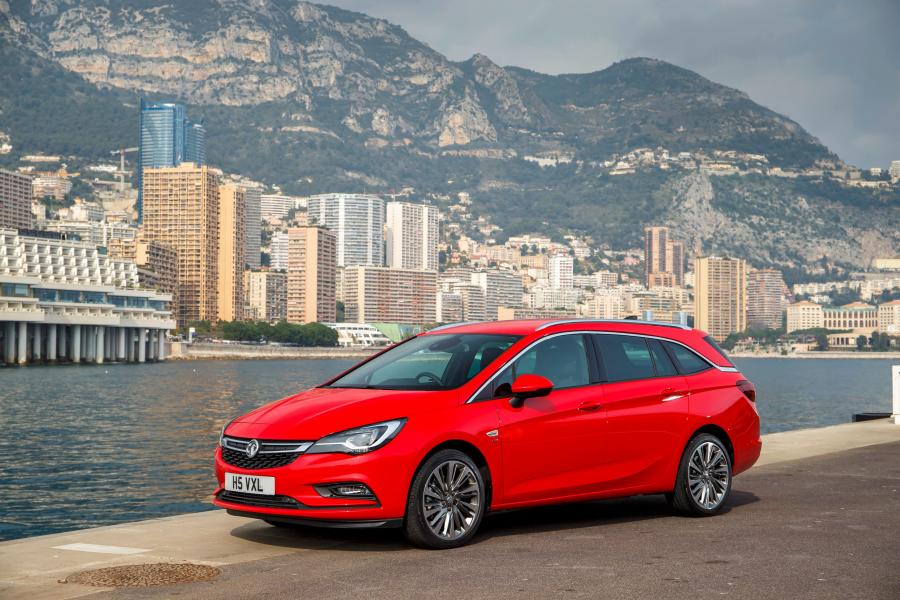  Vauxhall Astra Sports Tourer BiTurbo 2016 года  (фото 27 из 30)